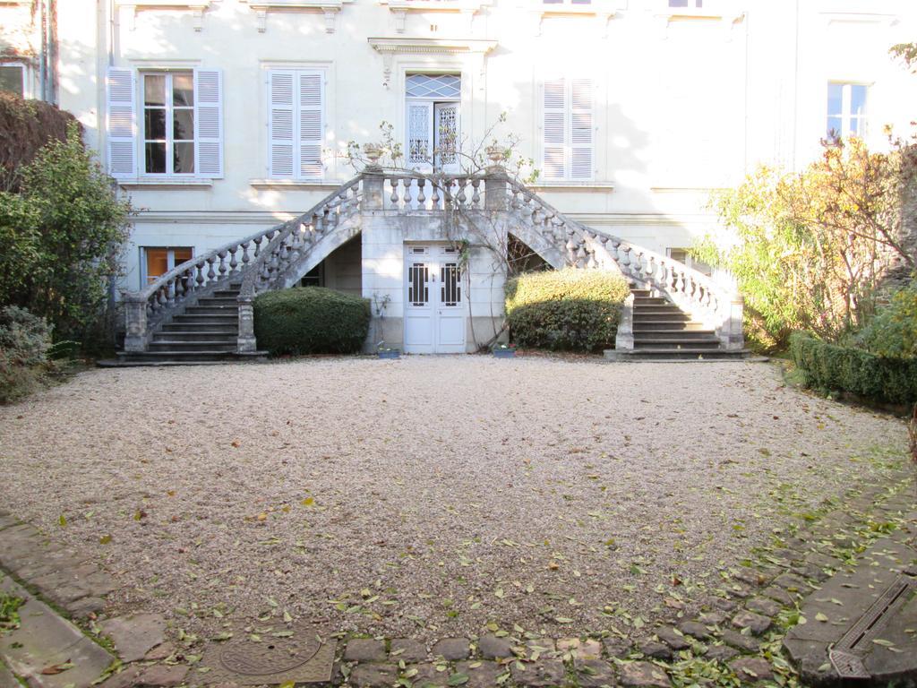 Chambre D'Hotes Marchand อองเชร์ ภายนอก รูปภาพ