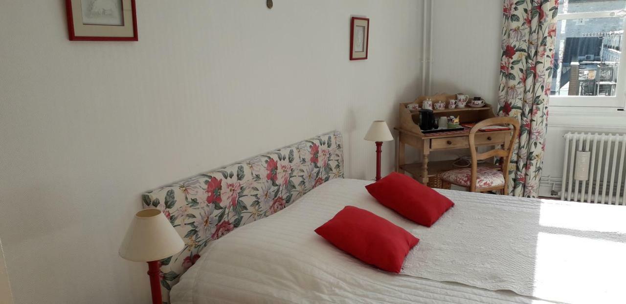 Chambre D'Hotes Marchand อองเชร์ ภายนอก รูปภาพ